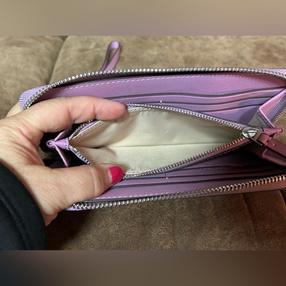 Tory Burch Purple Continental Saffiano Leather Wallet/Wristlet - Picture 12 of 14